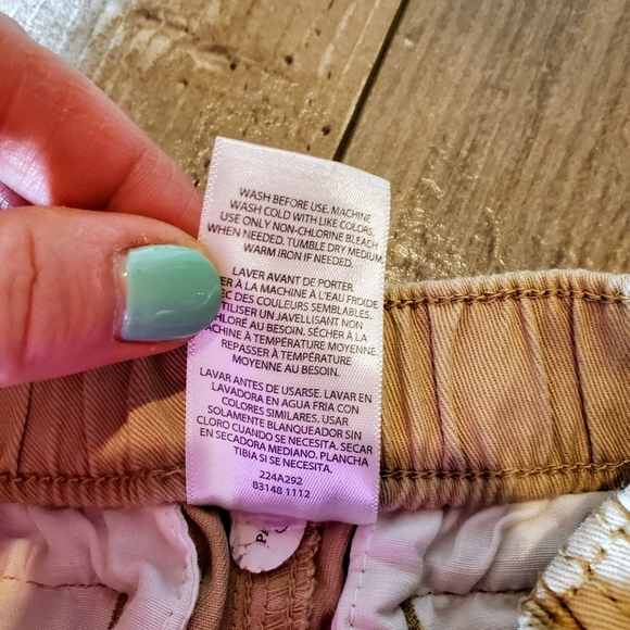 Carter's Khaki Beige 100% Cotton Baby Boy Formal Pants Size 3M EUC - Picture 4 of 9